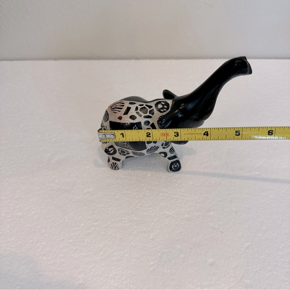 Walt Disney World Animal Kingdom Soapstone Elephant 6 inches - Picture 6 of 7